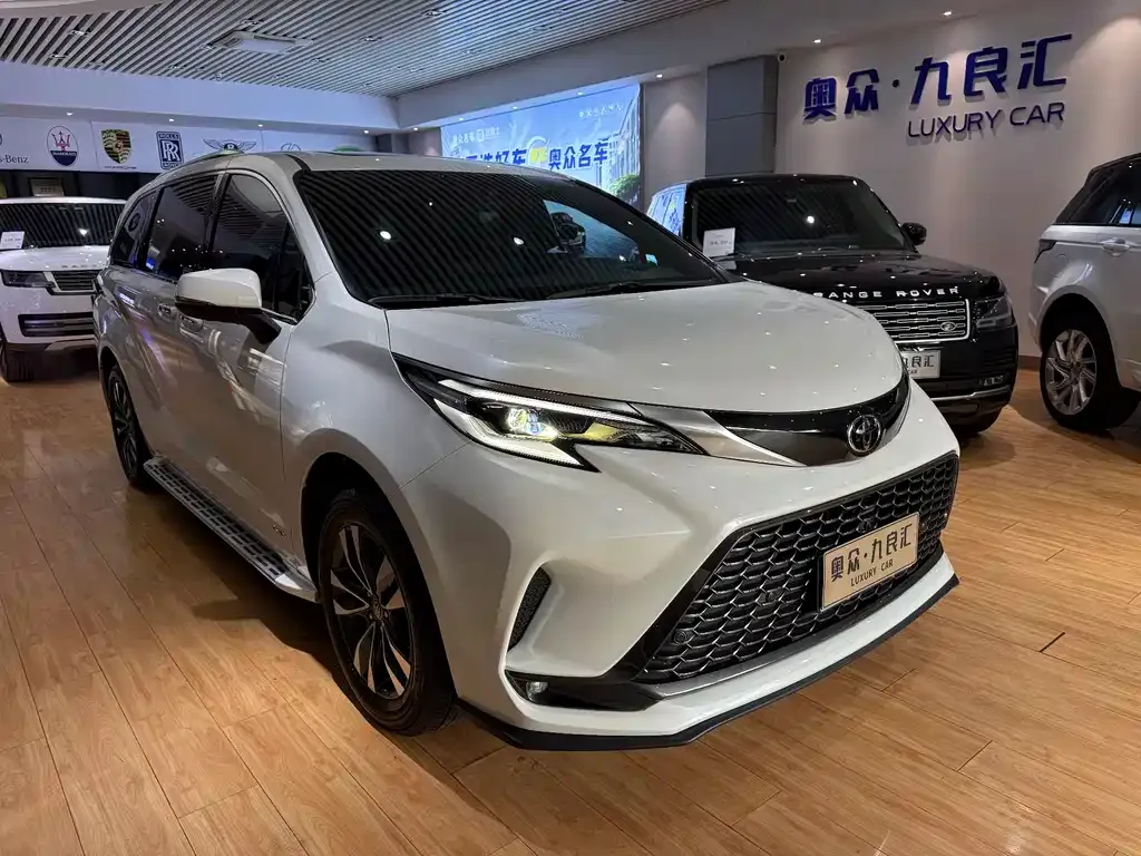 Toyota Granvia 2025 из CN, фото 9