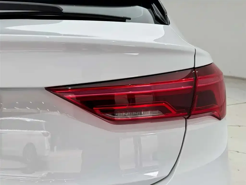 Audi Q3 Sportback 2022 из CN, фото 10