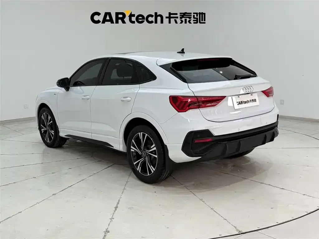 Audi Q3 Sportback 2022 из CN, фото 7