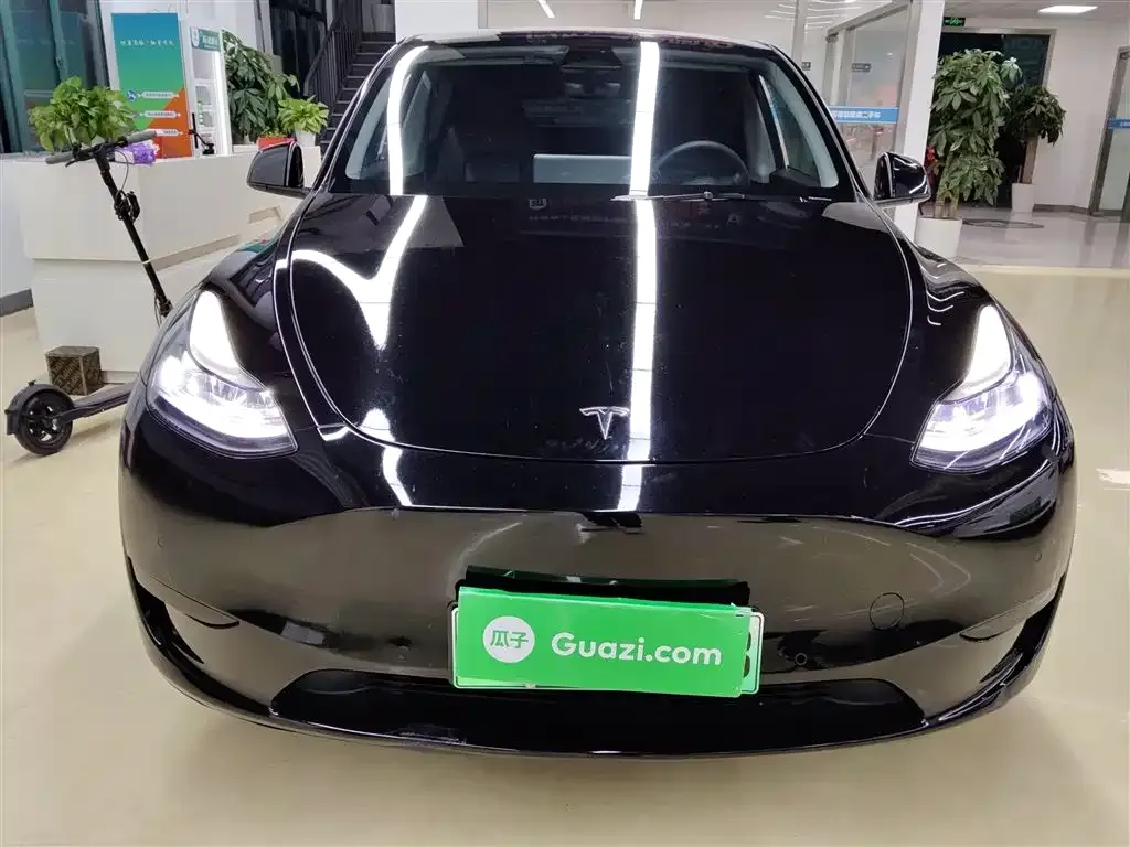 Tesla Model Y 2023 из CN, фото 4