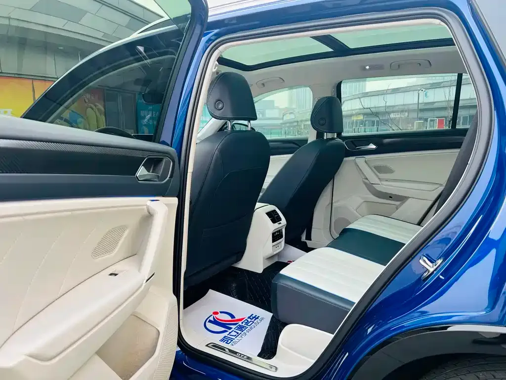 Volkswagen Tayron GTE PHEV 2022 из CN, фото 6