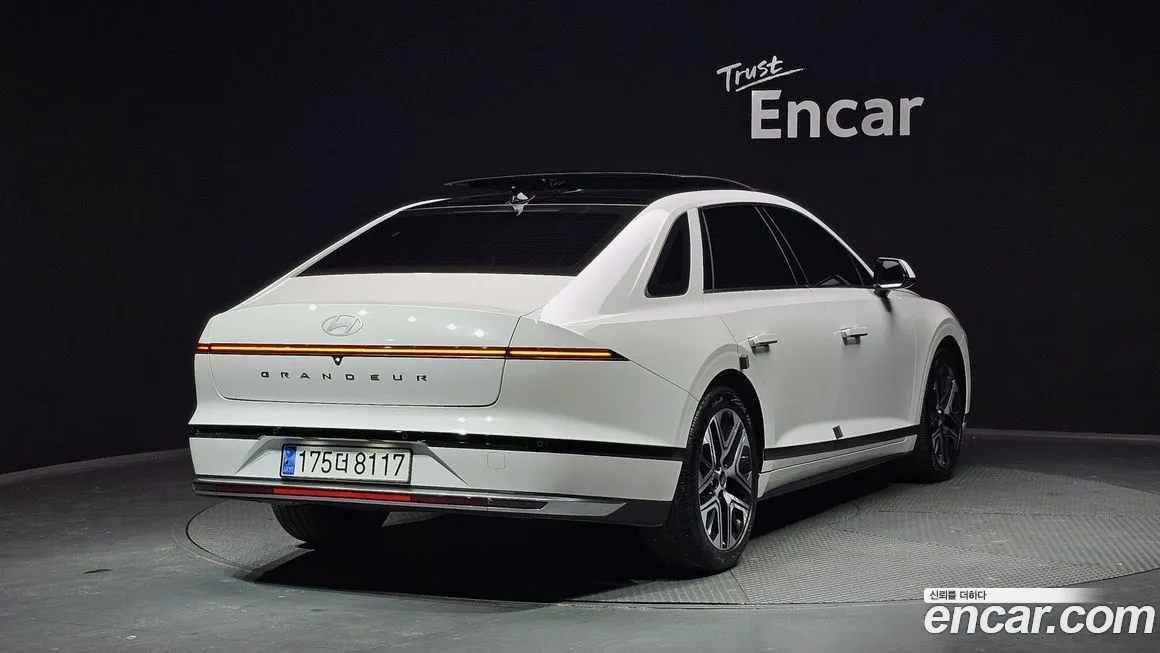 Hyundai Grandeur 2023 из KR, фото 5
