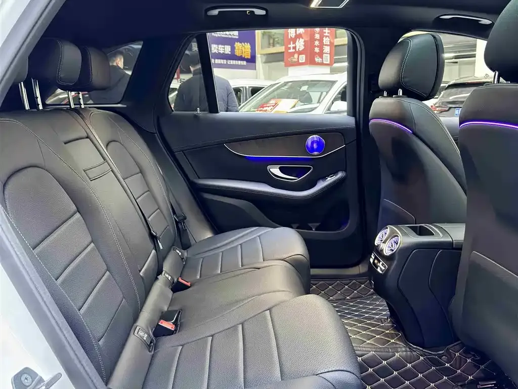 Mercedes-Benz GLC 2023 из CN, фото 10