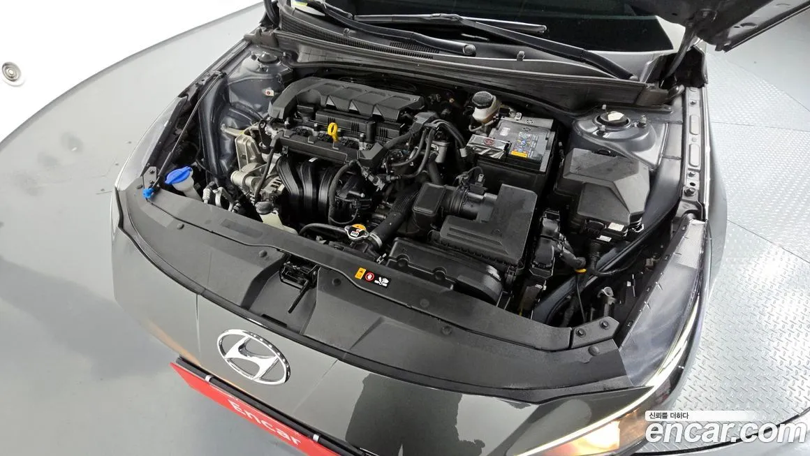 Hyundai AVANTE — фото 5