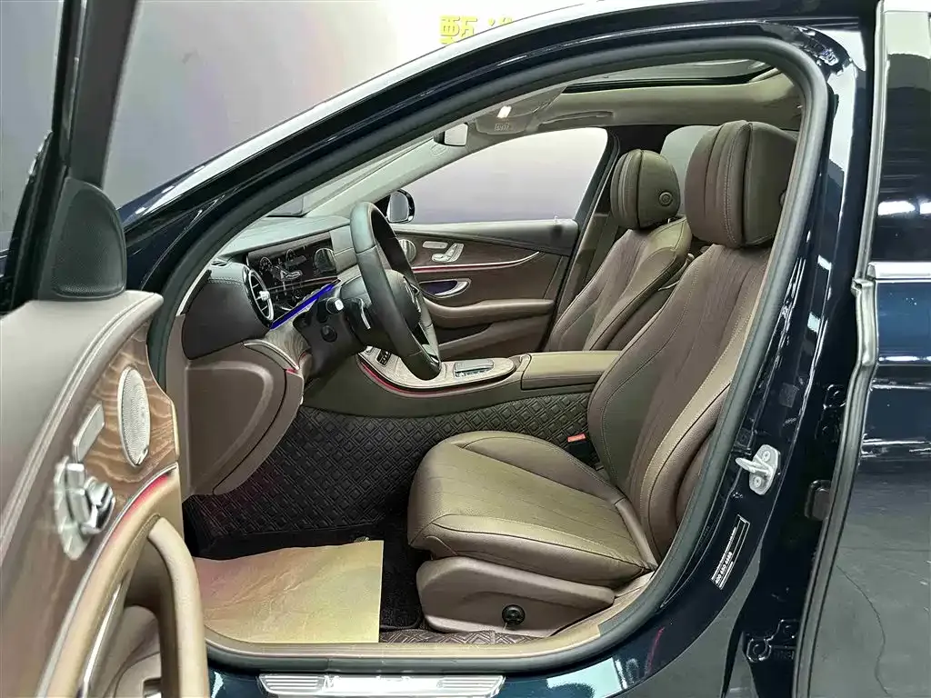 Mercedes-Benz E-Class 2021 из CN, фото 2