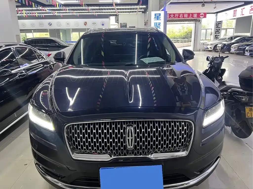 Lincoln Nautilus 2021 из CN, фото 1