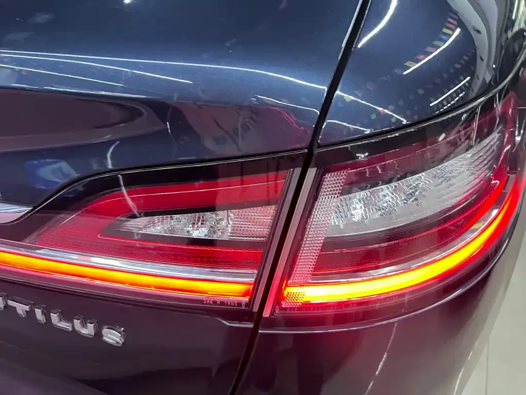 Lincoln Nautilus 2021 из CN, фото 10