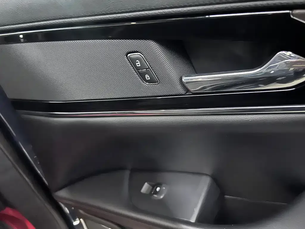 Lincoln Nautilus 2021 из CN, фото 6