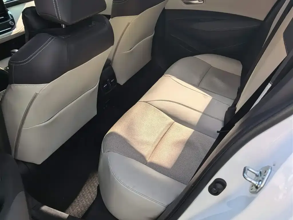 Toyota Corolla 2022 из CN, фото 5