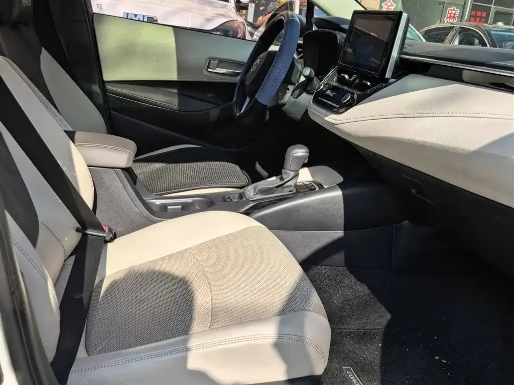 Toyota Corolla 2022 из CN, фото 7