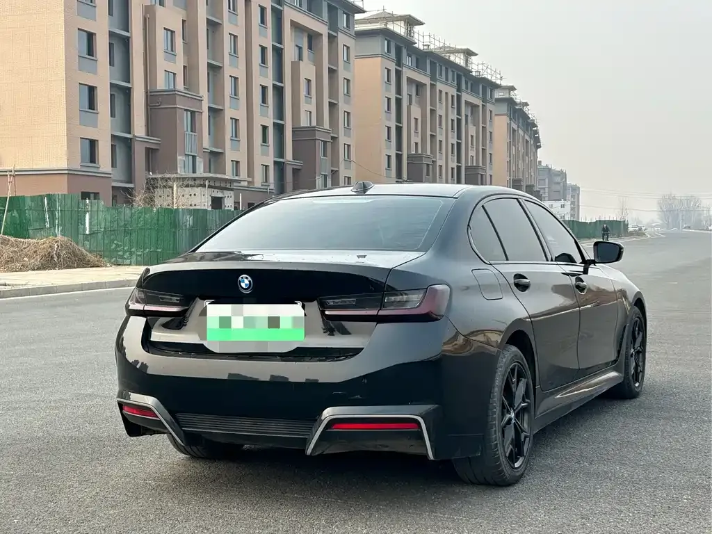 BMW i3 2024 из CN, фото 6