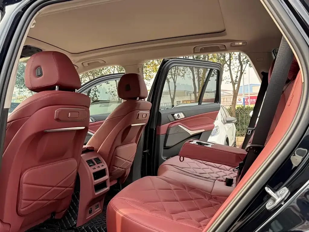 BMW X5 2024 из CN, фото 2