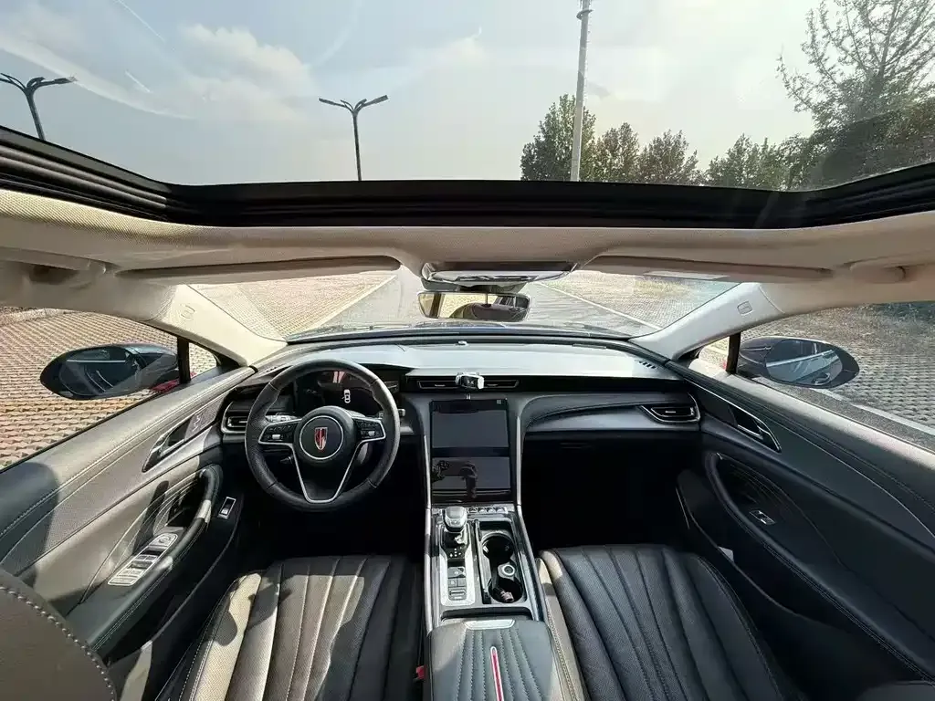 Hongqi H5 2024 из CN, фото 3
