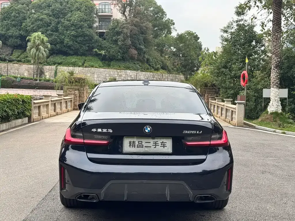 BMW 3 Series 2023 из CN, фото 4