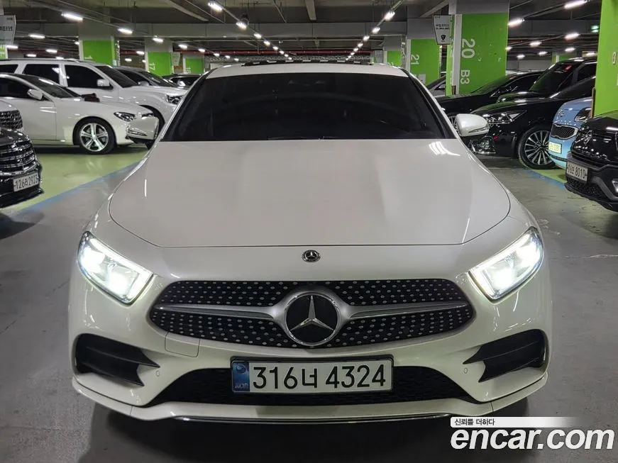 Mercedes-Benz CLS-Class — фото 1