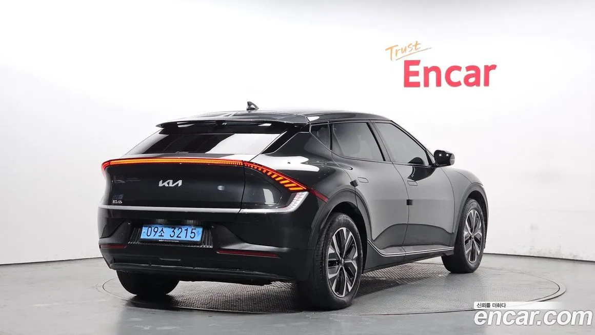 Kia EV6 2024 из KR, фото 2