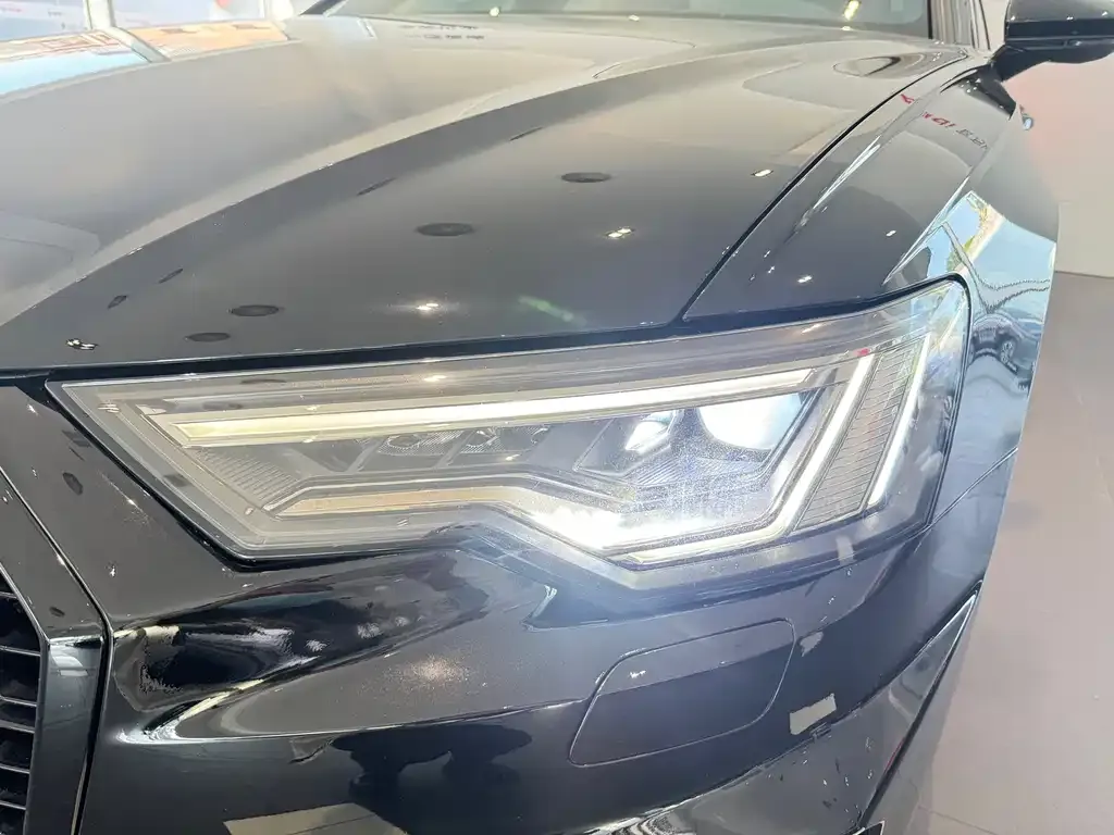 Audi A6L 2024 из CN, фото 8