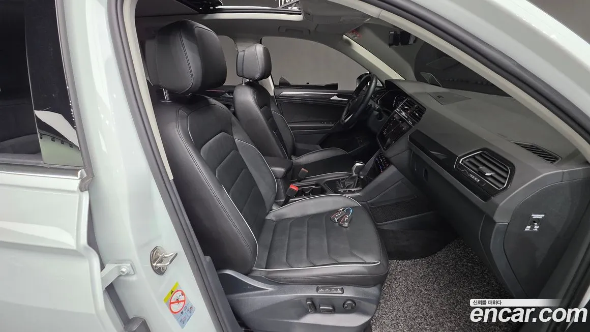 Volkswagen Tiguan — фото 10