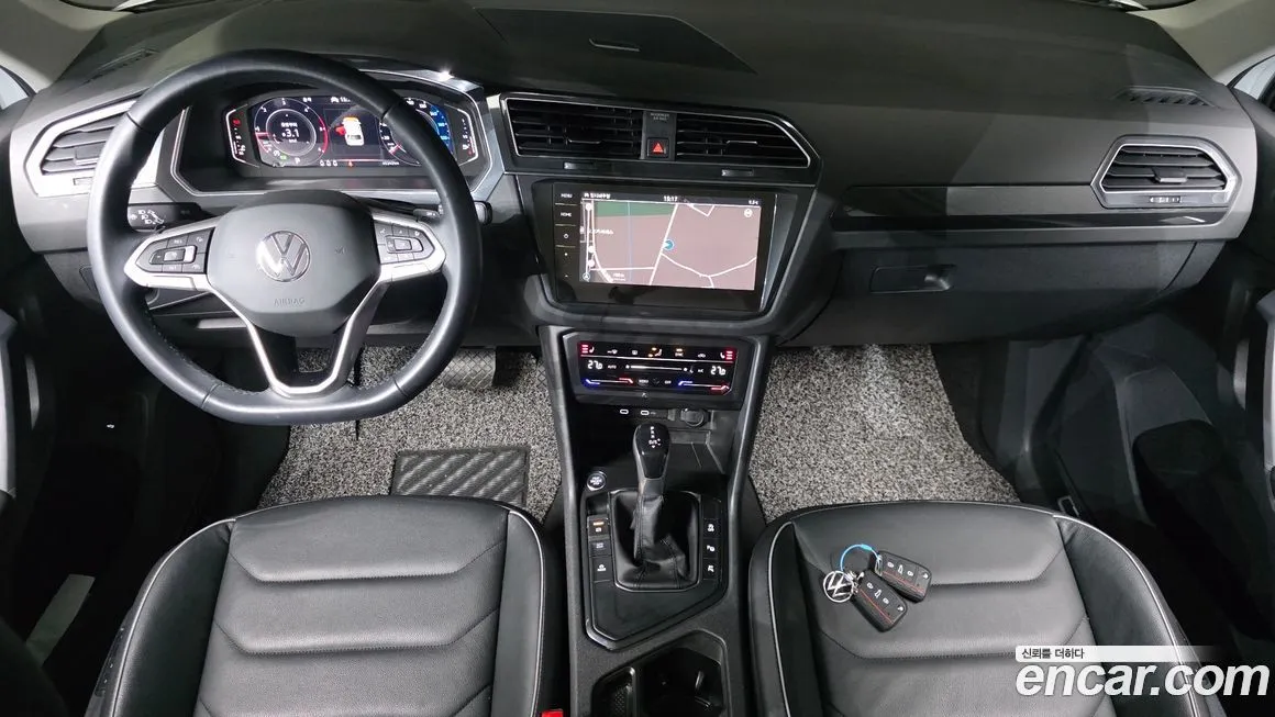 Volkswagen Tiguan — фото 7