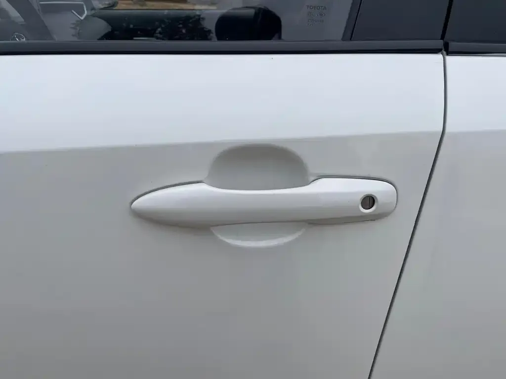 Toyota Corolla 2022 из CN, фото 2