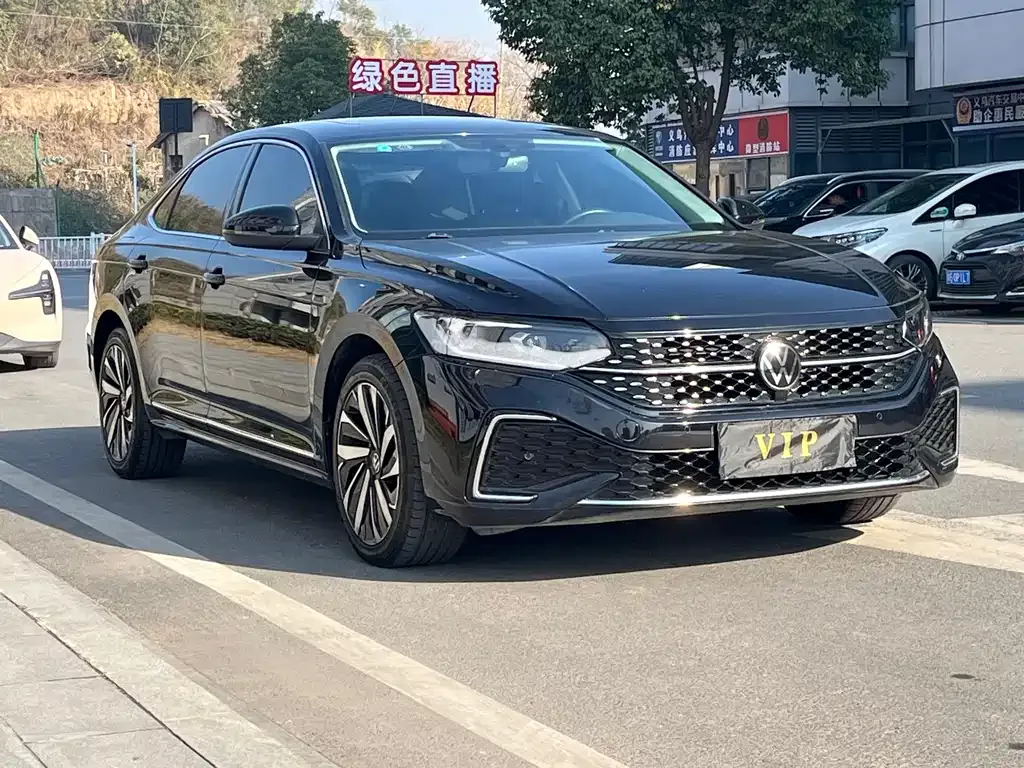 Volkswagen Passat 2022 из CN, фото 9