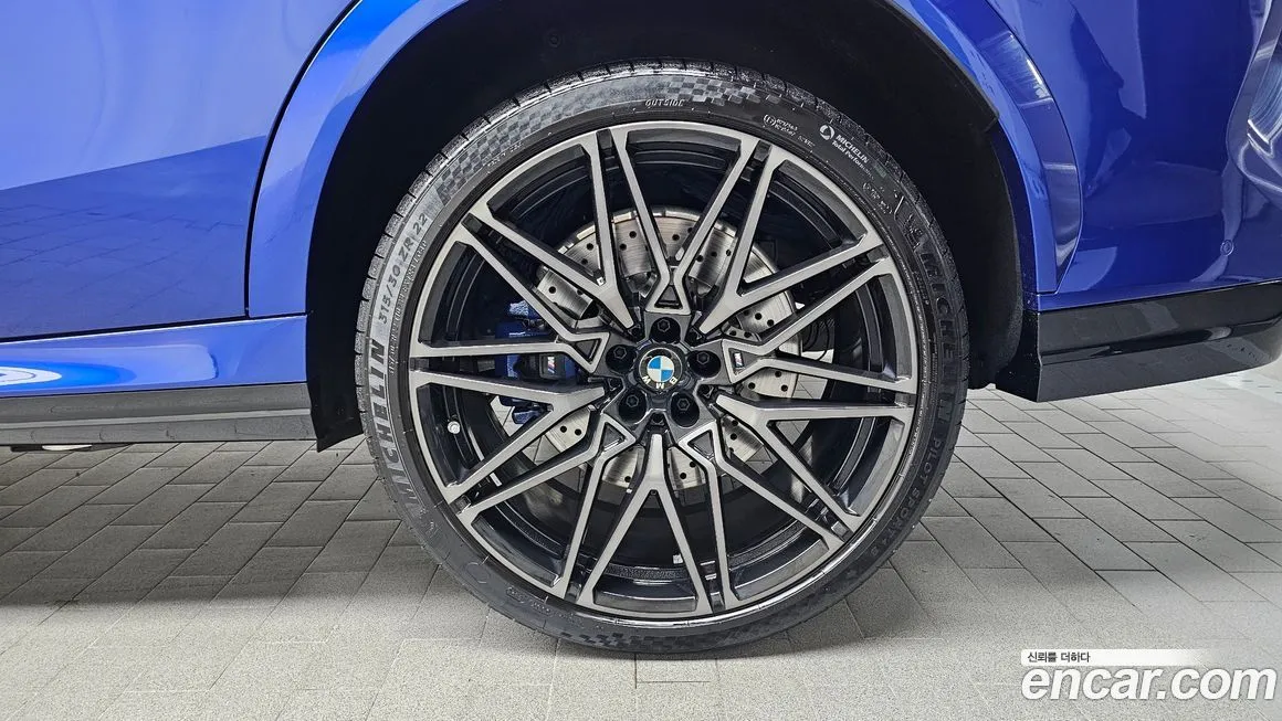 BMW X6M 2025 из KR, фото 5