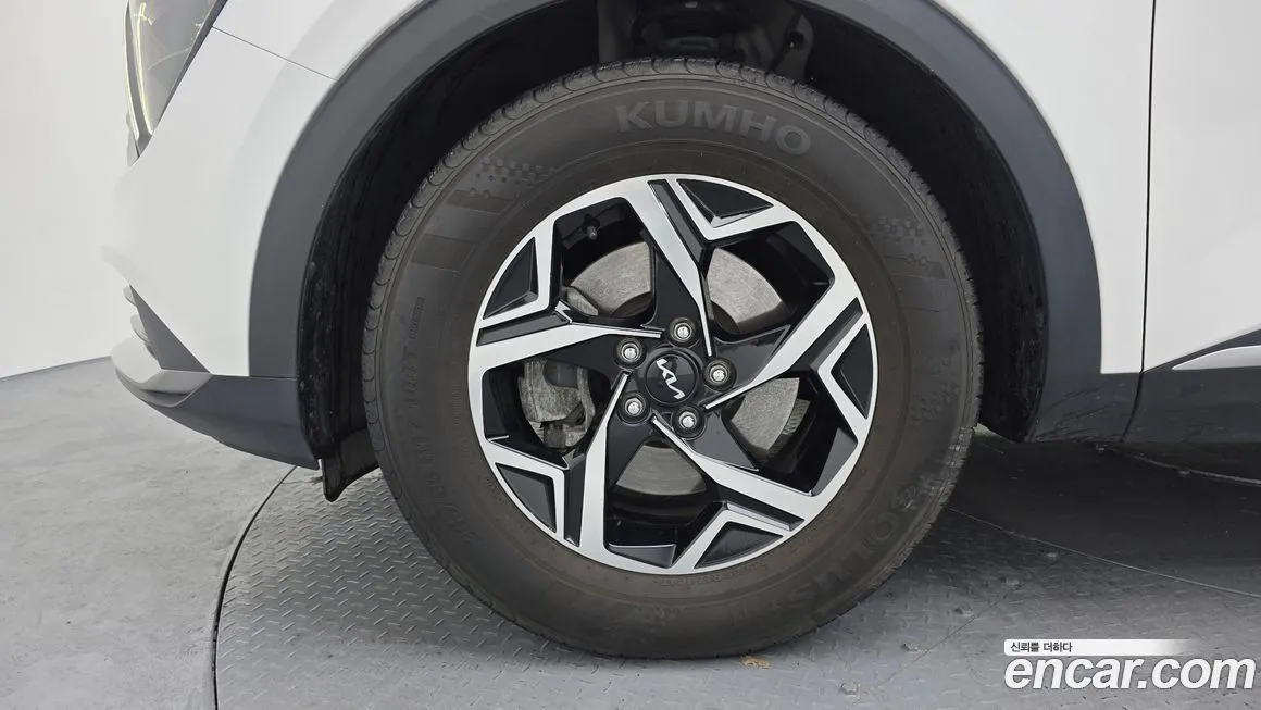 Kia Sportage — фото 6