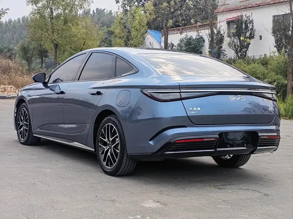 BYD Seal 07 DM-i 2024 из CN, фото 8