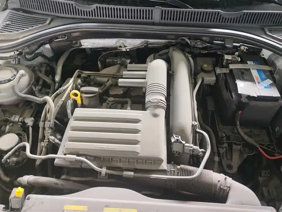 Volkswagen Sagitar 2021 из CN, фото 10