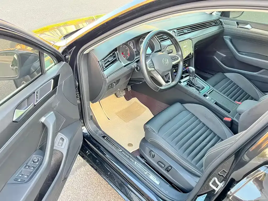 Volkswagen Magotan 2021 из CN, фото 4