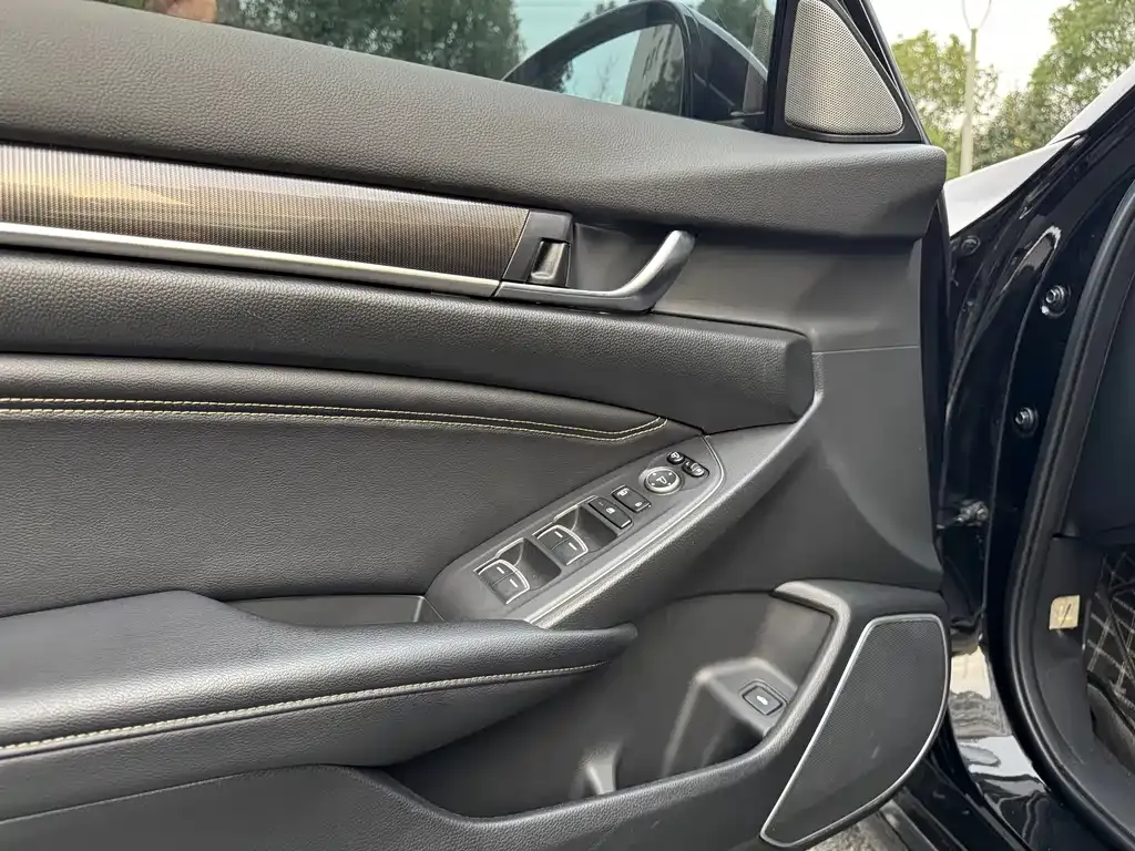 Honda Accord 2022 из CN, фото 5