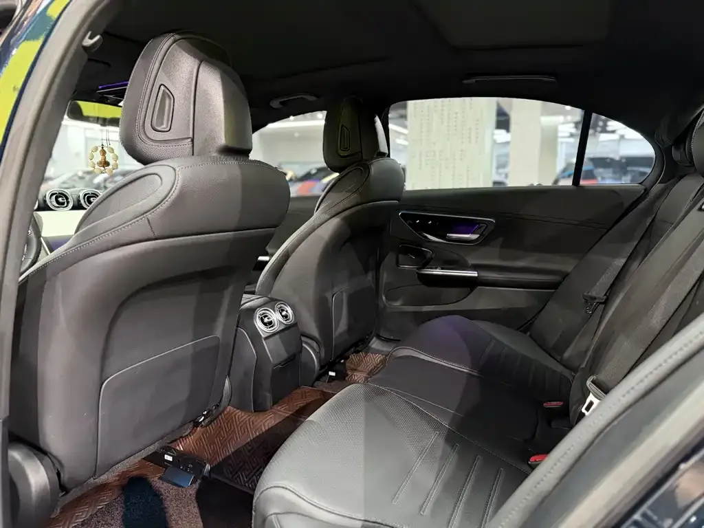 Mercedes-Benz C-Class 2023 из CN, фото 7