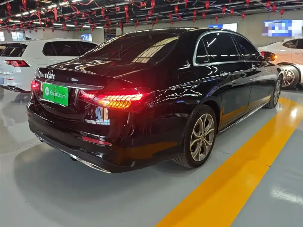 Mercedes-Benz E-Class 2023 из CN, фото 7