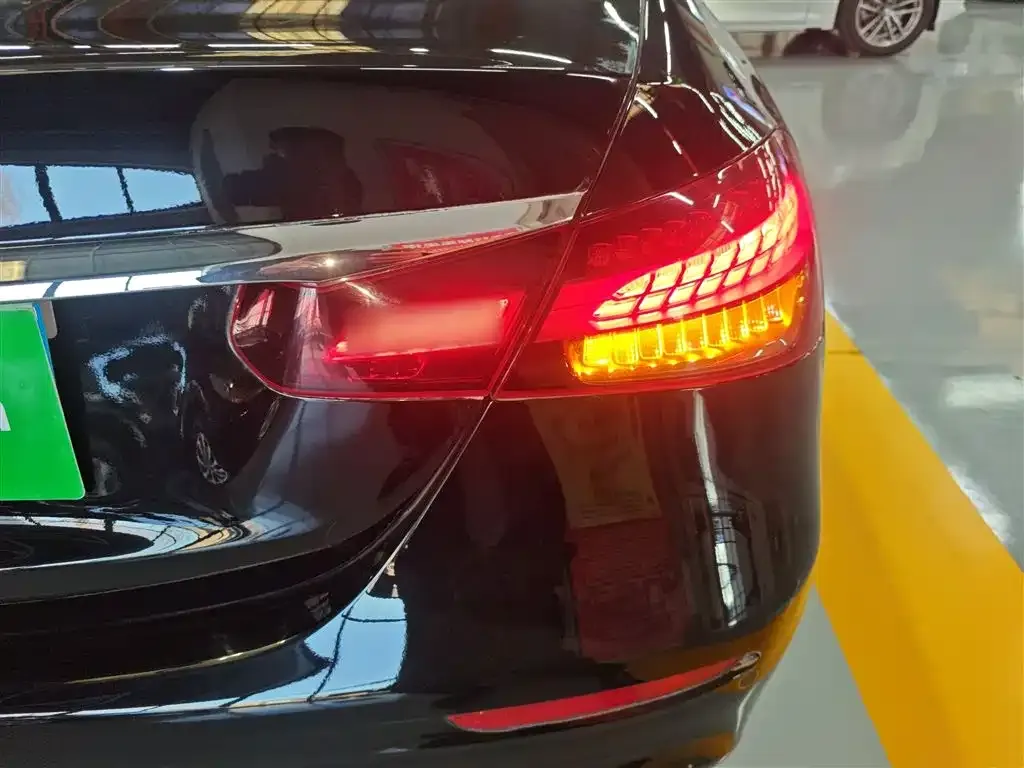 Mercedes-Benz E-Class 2023 из CN, фото 4