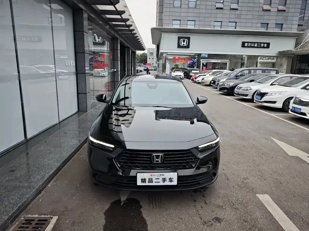 Honda Accord — фото 3