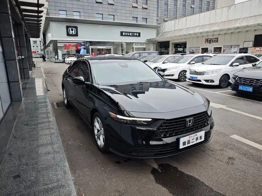 Honda Accord — фото 6