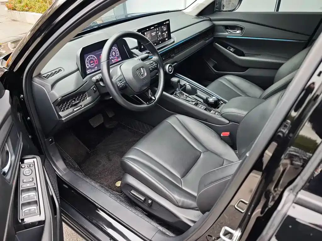 Honda Accord — фото 5
