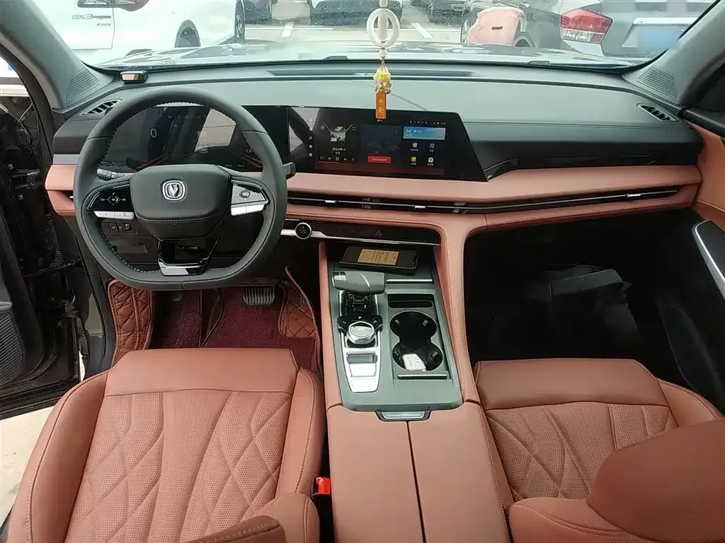 Changan CS75PLUS 2024 из CN, фото 10