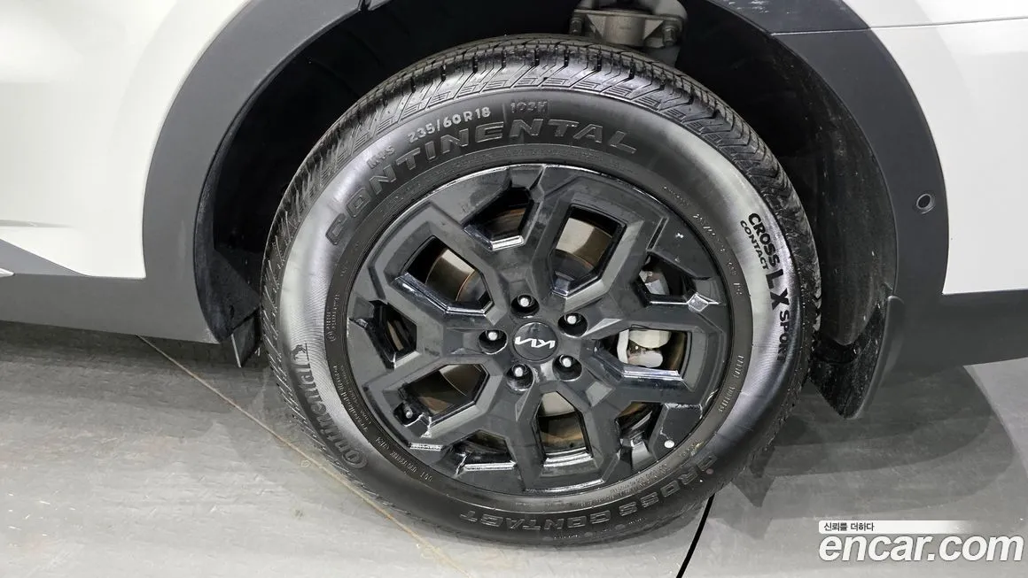 Kia Sorento — фото 6