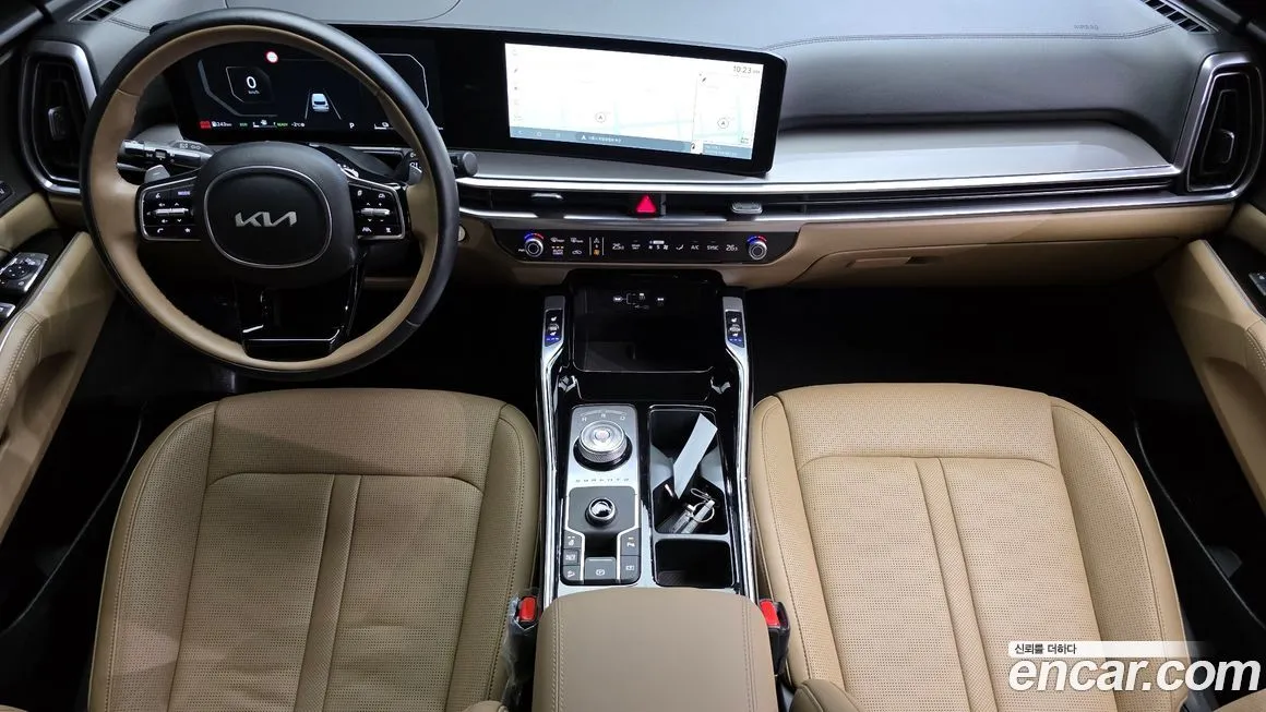 Kia Sorento — фото 9