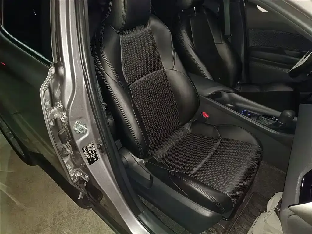 Toyota IZOA 2023 из CN, фото 4