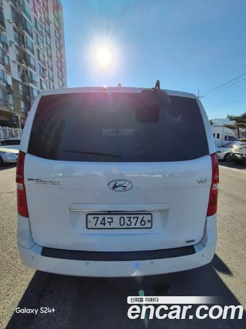 Hyundai Starex 2021 из KR, фото 2