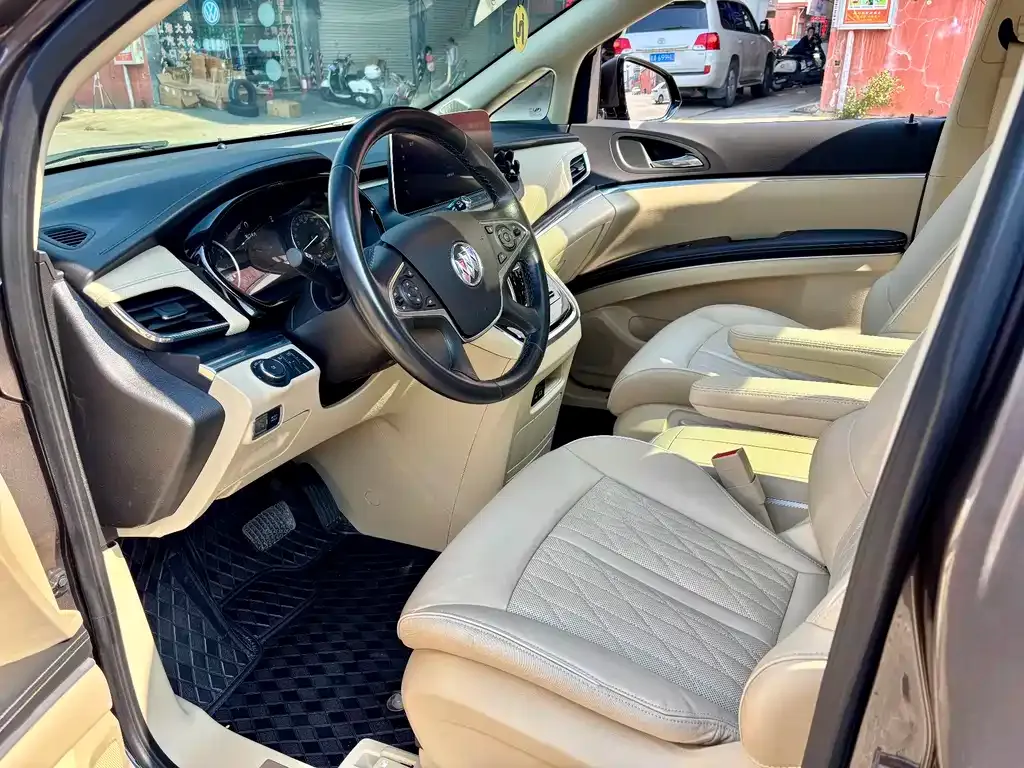 Buick GL8 2023 из CN, фото 4