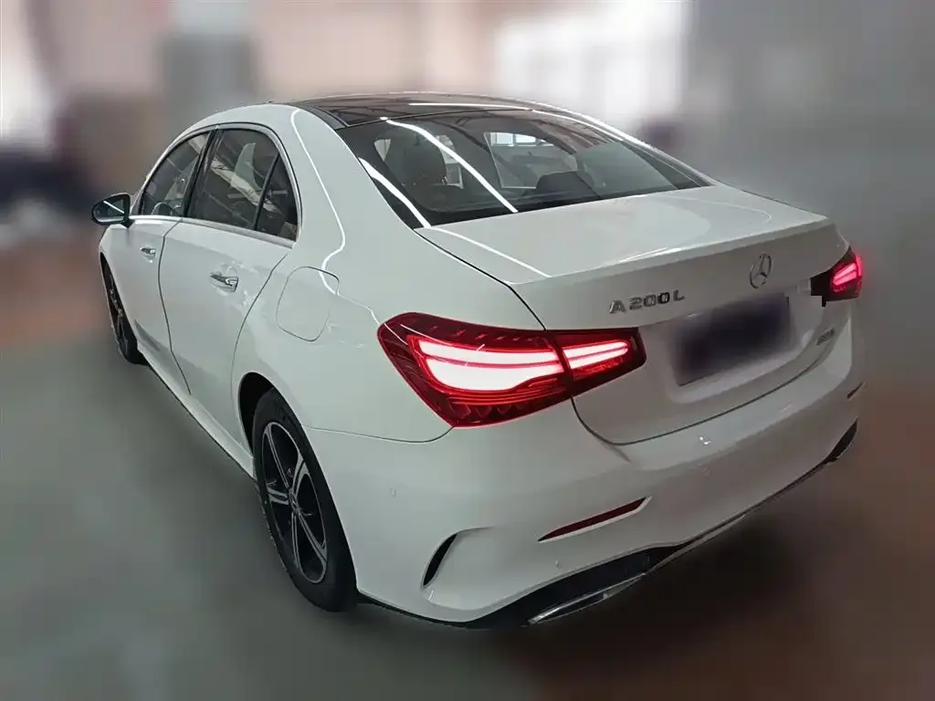 Mercedes-Benz A-Class 2023 из CN, фото 5