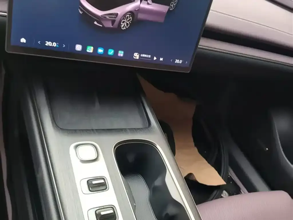 Xiaomi SU7 2025 из CN, фото 2