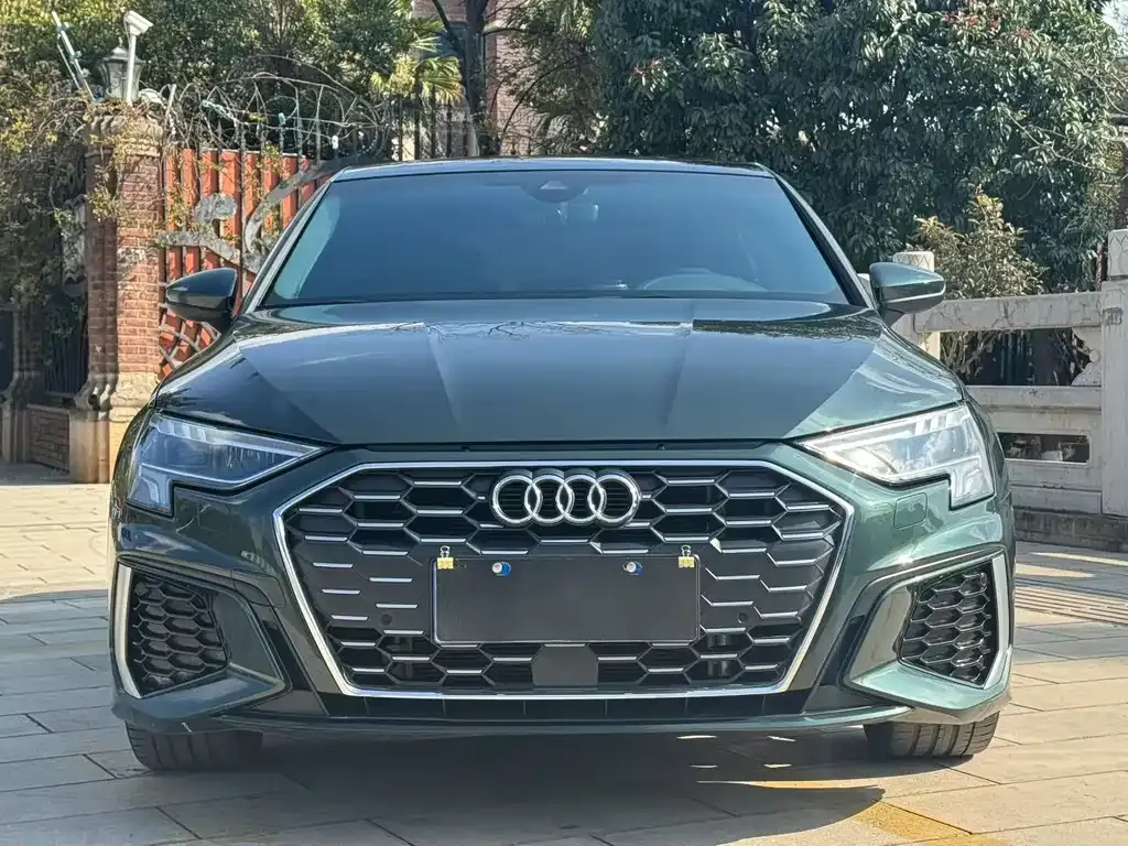 Audi A3 2022 из CN, фото 4