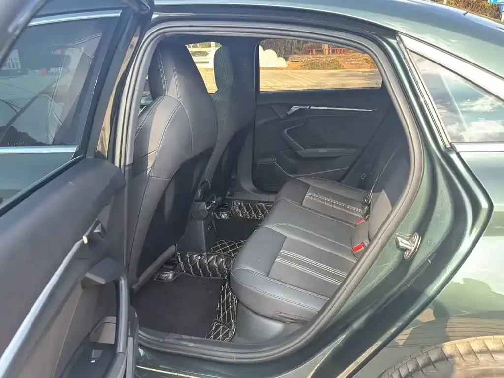Audi A3 2022 из CN, фото 2
