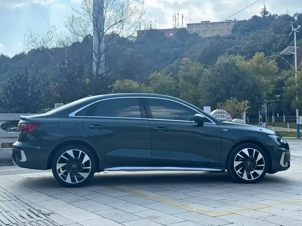 Audi A3 2022 из CN, фото 6