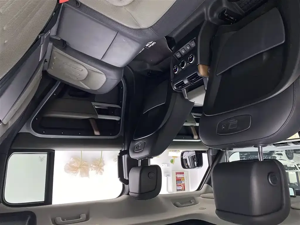 Land Rover Defender 2021 из CN, фото 9