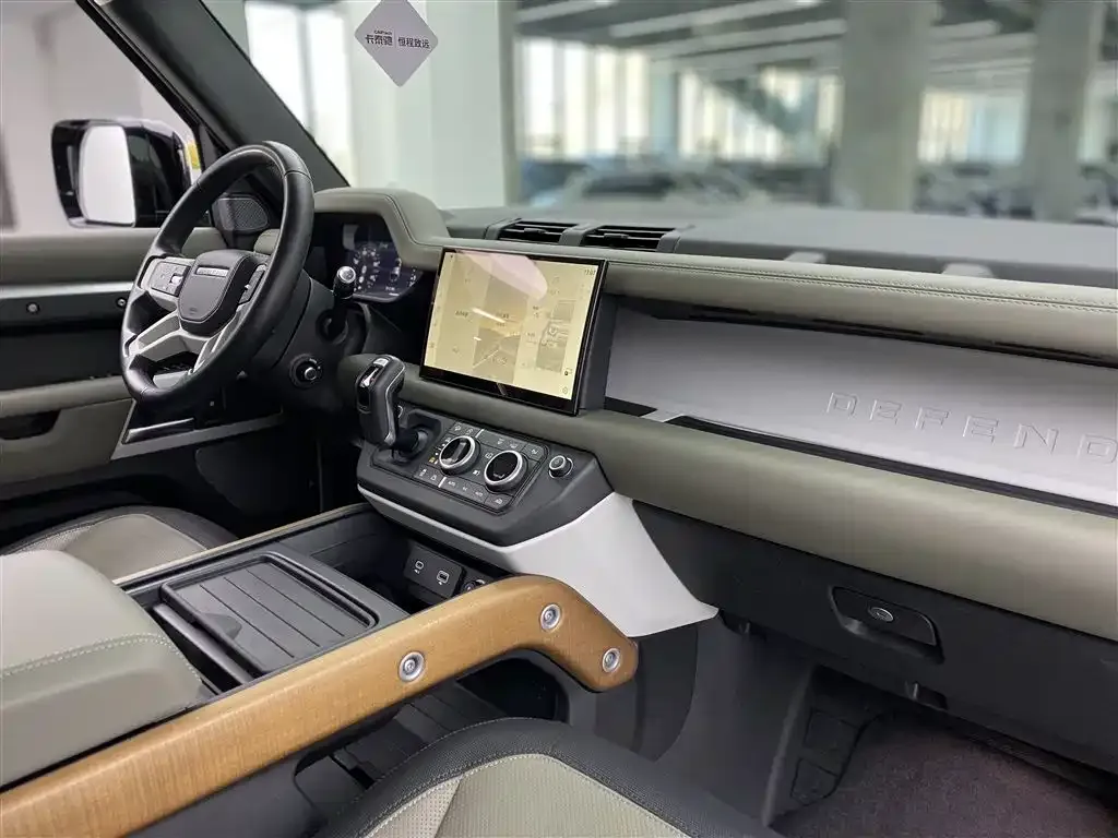 Land Rover Defender 2021 из CN, фото 4